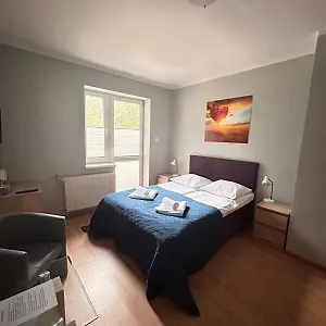 osrodek-krucze-skaly.karpacz-hotel.com/